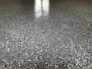 Residential epoxy floors with epoxy systems